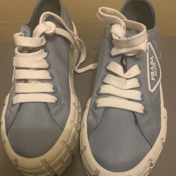 Prada sneakers in a size 36. - Picture 3 of 3